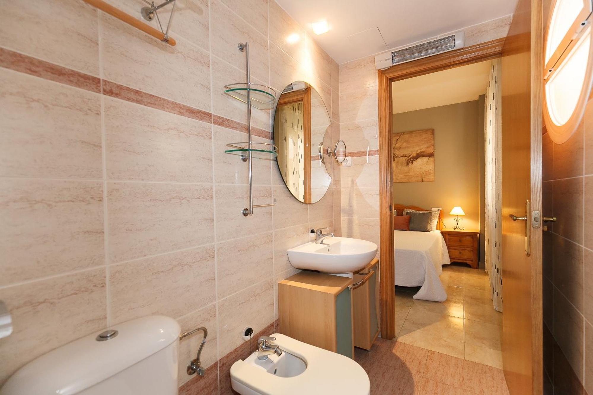 Uhc Golden Pineda Apartments La Pineda Zimmer foto
