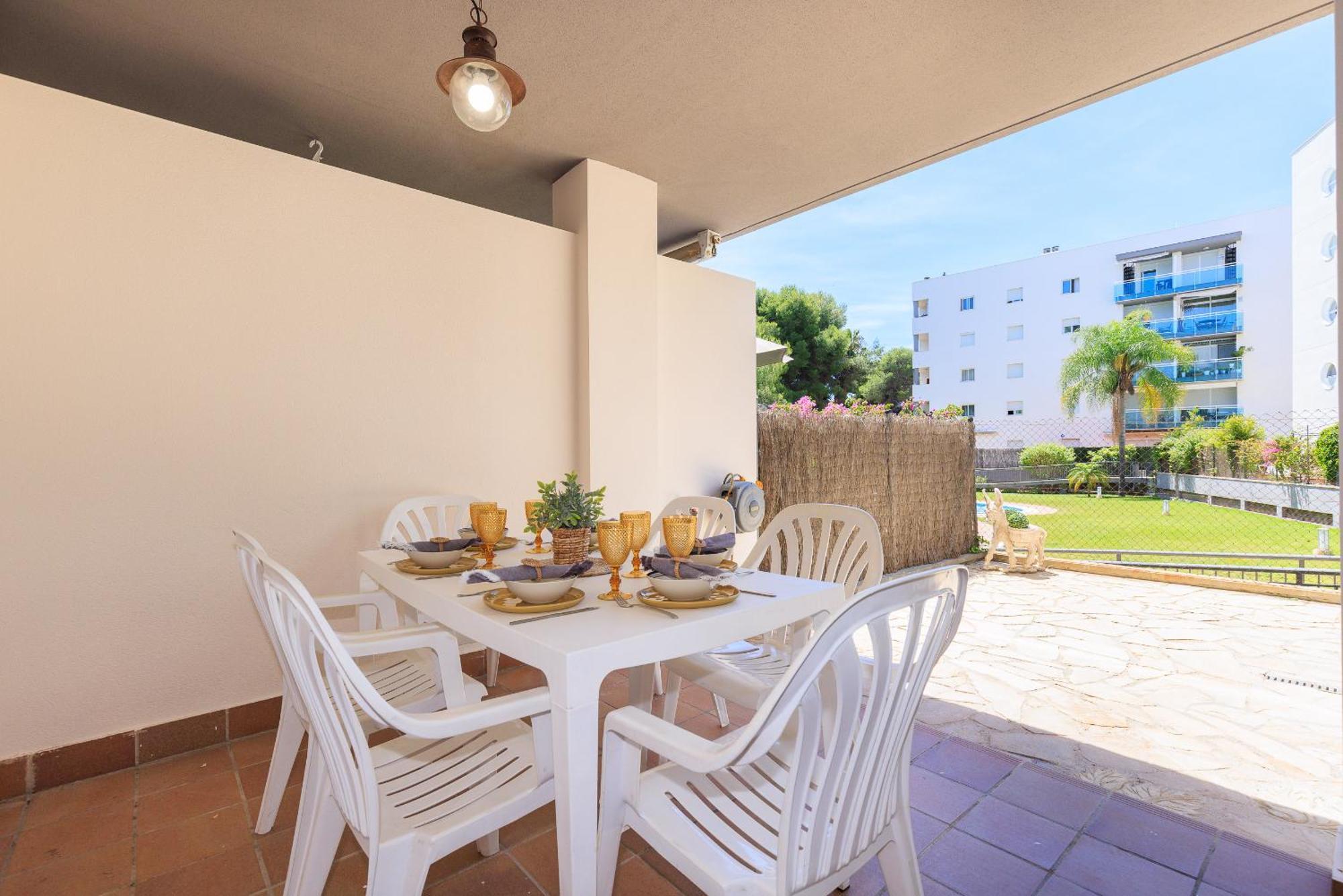Uhc Golden Pineda Apartments La Pineda Zimmer foto